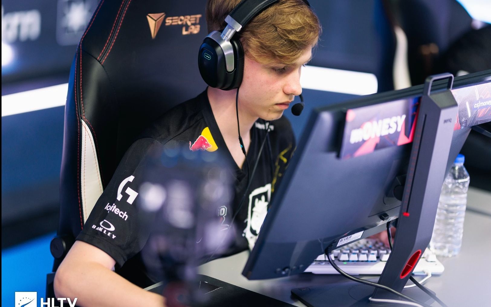 还包括生活 还包括生活