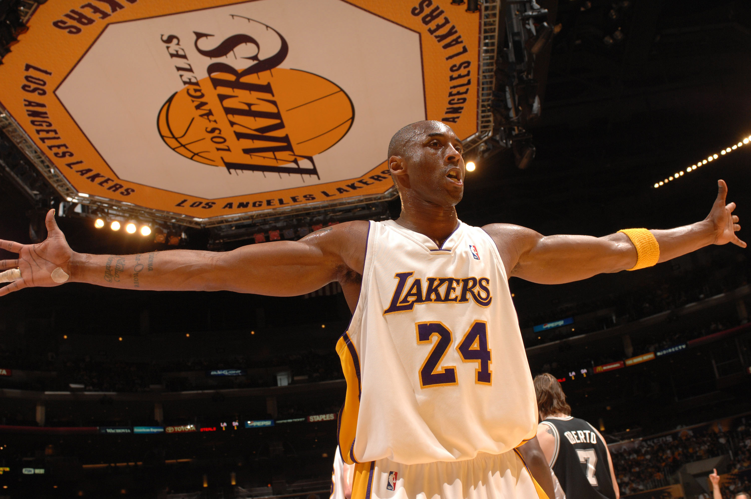 久巴背身拿 久巴背身拿